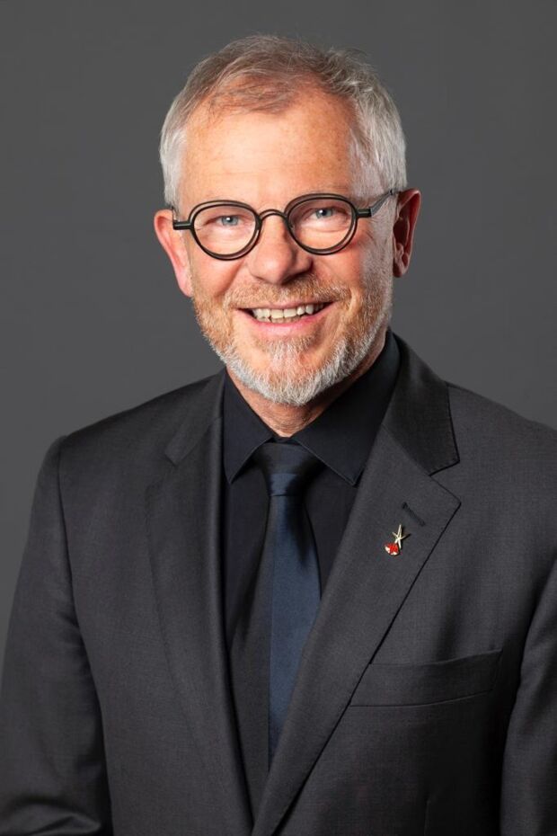 Intercoiffure Mondial: Global Beauty & Hair Fashion Leaders